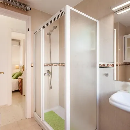 Triana With Free Parking * Seville